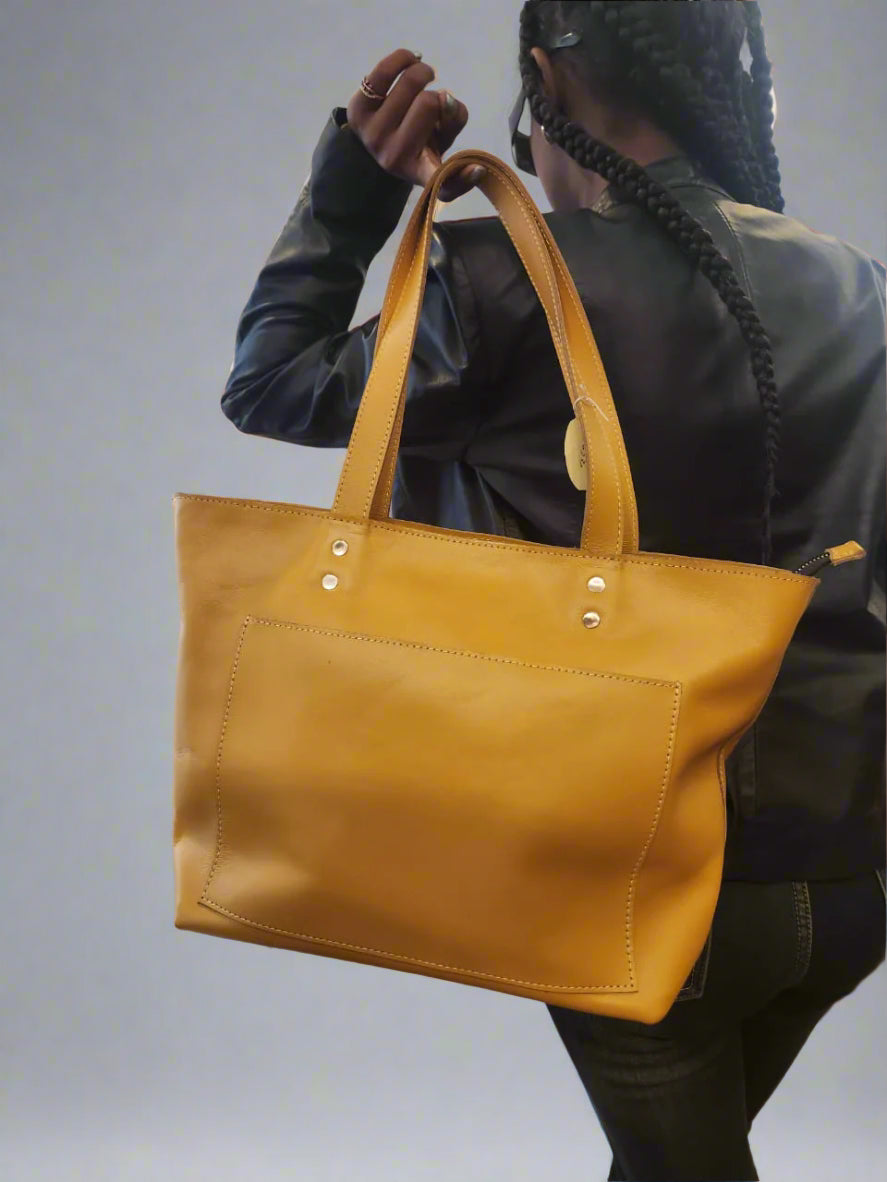 Ladies Handbag – Vibrant Yellow Leather Tote with Gold Details and Back Zipper